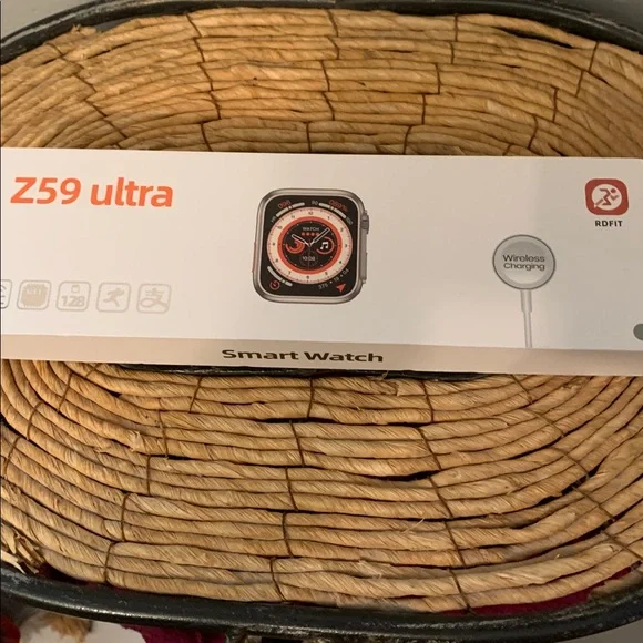 Z59 Ultra Smartwatch with Wireless Charging NWOT Z59 Ultra Smartwatch. 95,000 tu. Njoo WhatsApp 0778681566 main image 4